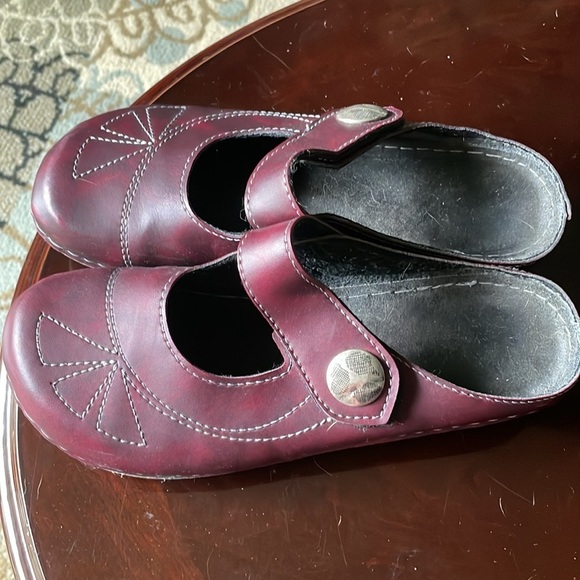 Flexus by Spring Step Casual Slip On Mule Clog Shoe Womens Size 39 Burgundy US 8 - Picture 3 of 9